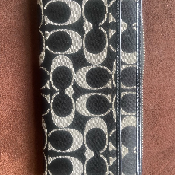 Coach Wallet - Picture 2 of 2